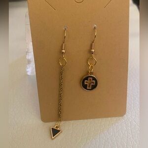 🖤 (2 for $15) Handmade Mismatched Earrings